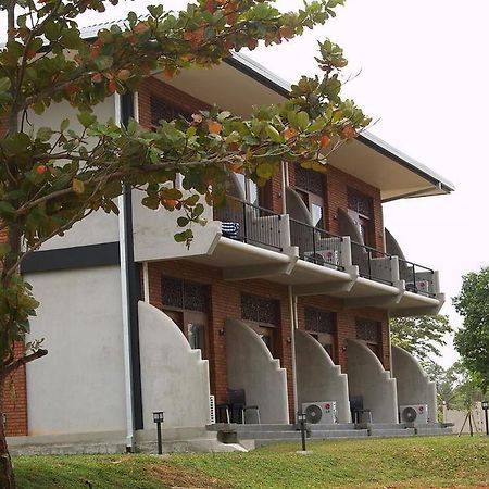 Welimaluwa Resort Sigiriya Kibissa Exterior photo